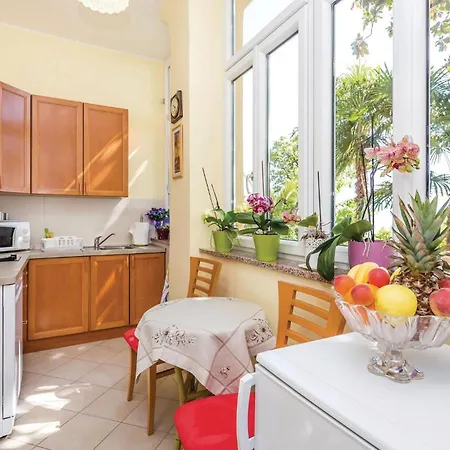 Lovely In With Kitchen Lejlighed *